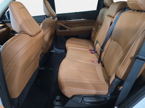 Certified 2024 INFINITI QX60 Sensory image 14