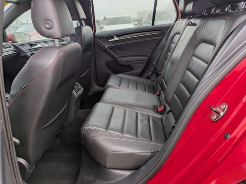 Used 2016 Volkswagen GTI SE w/ Driver Assistance Package image 22