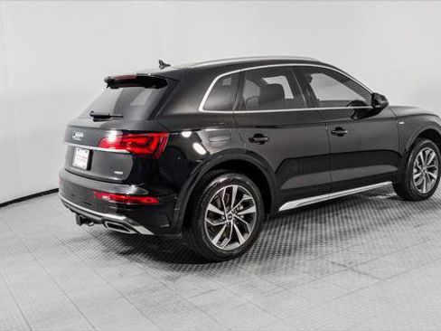 Used 2023 Audi Q5 2.0T Premium Plus w/ Premium Plus Package AWD/4WD image 9