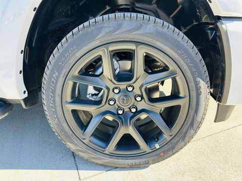 New 2026 RAM 1500 Laramie w/ Night Edition image 43