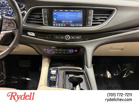 Used 2023 Buick Enclave Avenir w/ Avenir Technology Package AWD/4WD image 15