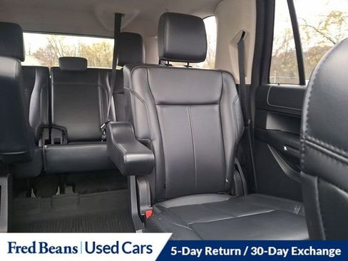 Certified 2022 Ford Expedition Max XLT image 19