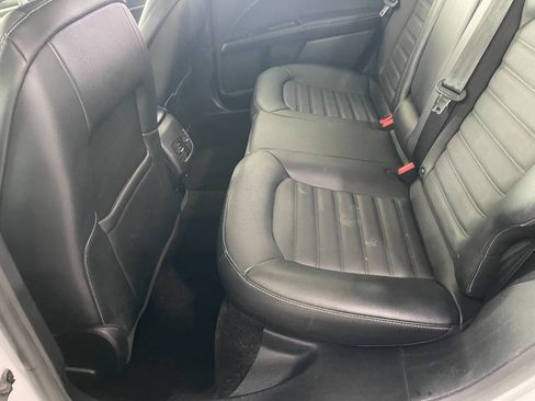 Used 2017 Ford Fusion SE w/ Equipment Group 602A image 16