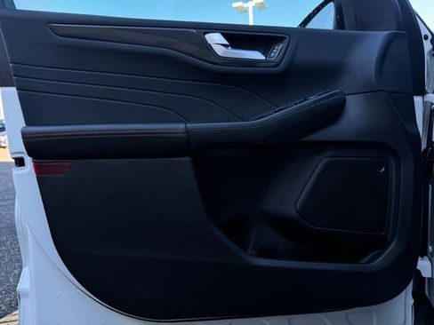 Used 2023 Ford Escape ST-Line w/ Tech Pack #1 image 15