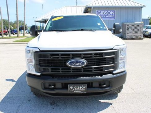 Used 2025 Ford F250 XL w/ XL Off-Road Package AWD/4WD image 2