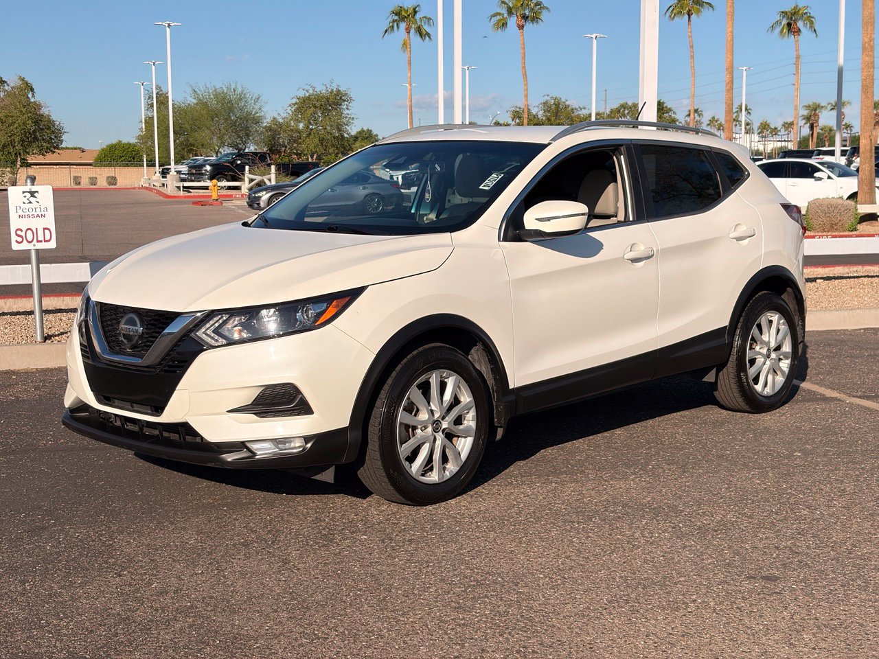 Certified 2021 Nissan Rogue Sport SV FWD image 2