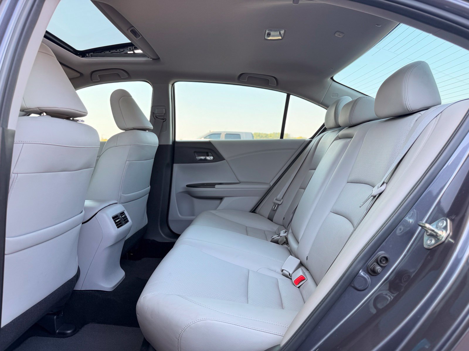 Used 2015 Honda Accord EX-L image 20