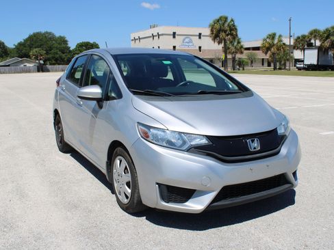 Used 2015 Honda Fit LX image 12