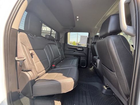 Used 2022 Chevrolet Silverado 1500 RST w/ Convenience Package II AWD/4WD image 23