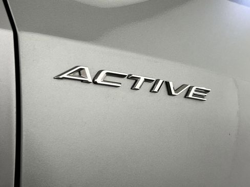 Used 2024 Ford Escape Active image 28