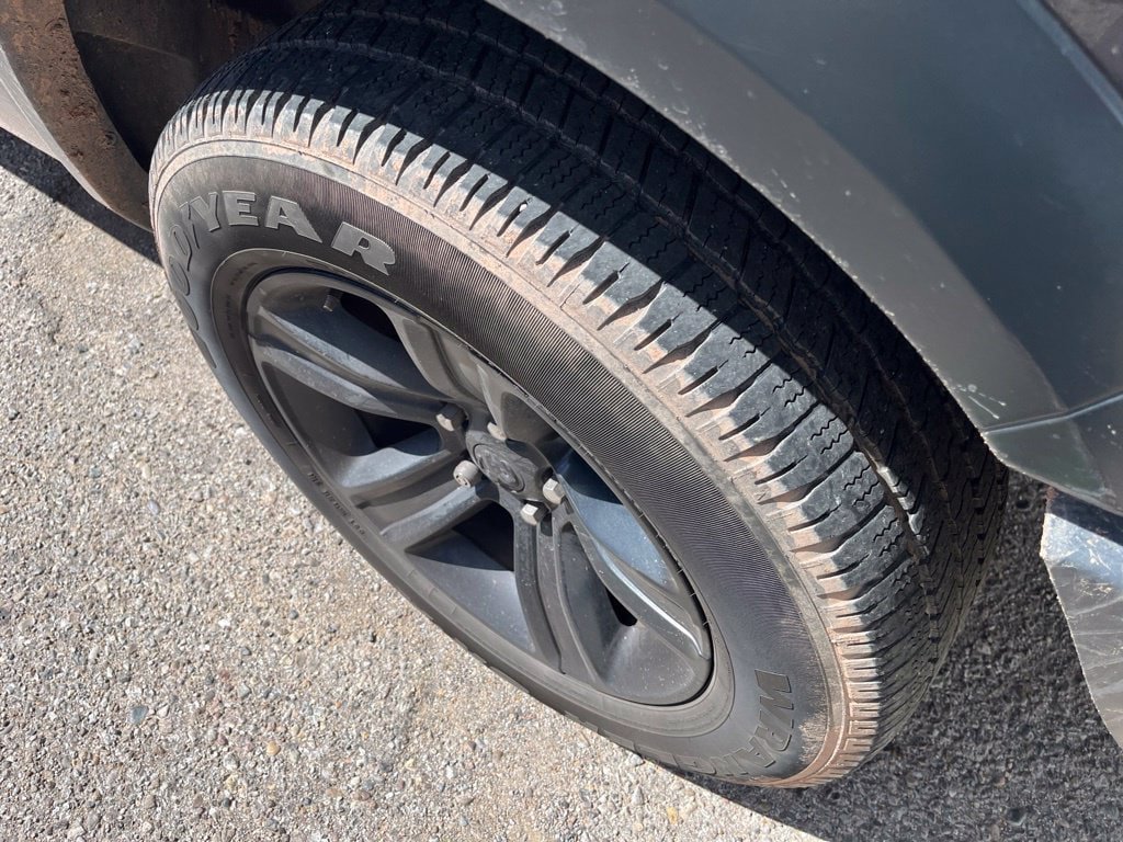 Used 2021 RAM 1500 Warlock w/ Luxury Group AWD/4WD image 4