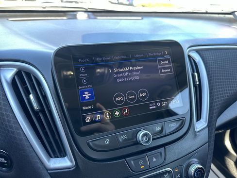 Used 2023 Chevrolet Malibu LT w/ Sport Edition image 16