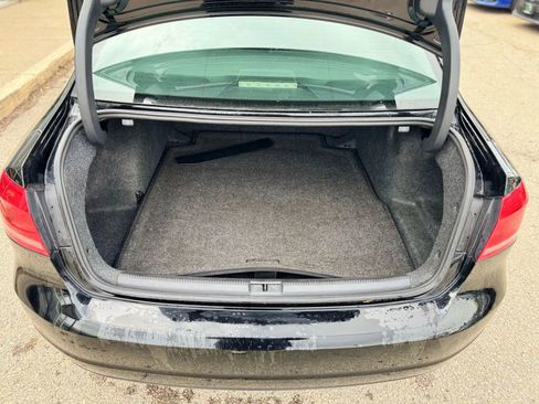 Used 2015 Volkswagen Passat 1.8T Limited Edition image 11