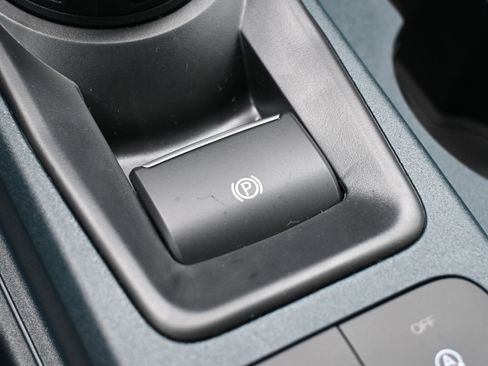 New 2026 Ford Maverick XL FWD image 24