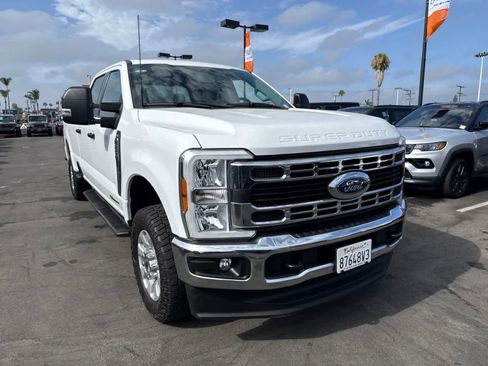 Used 2024 Ford F250 XLT AWD/4WD image 8