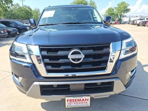 Used 2023 Nissan Armada SL RWD image 9
