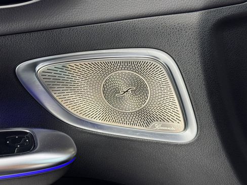 Used 2025 Mercedes-Benz C 300 Sedan w/ AMG Line w/ Night Package image 19