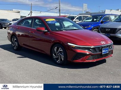 Certified 2025 Hyundai Elantra SEL
