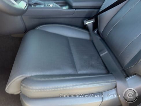 Used 2025 Lexus GX 550 AWD/4WD image 14
