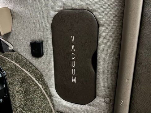 Used 2020 Chevrolet Express 2500 Explorer Limited SE w/ Enhanced Convenience Package image 11