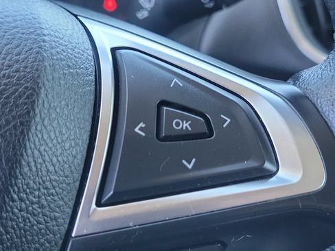 Used 2022 Ford Edge Titanium w/ Equipment Group 301A AWD/4WD image 9