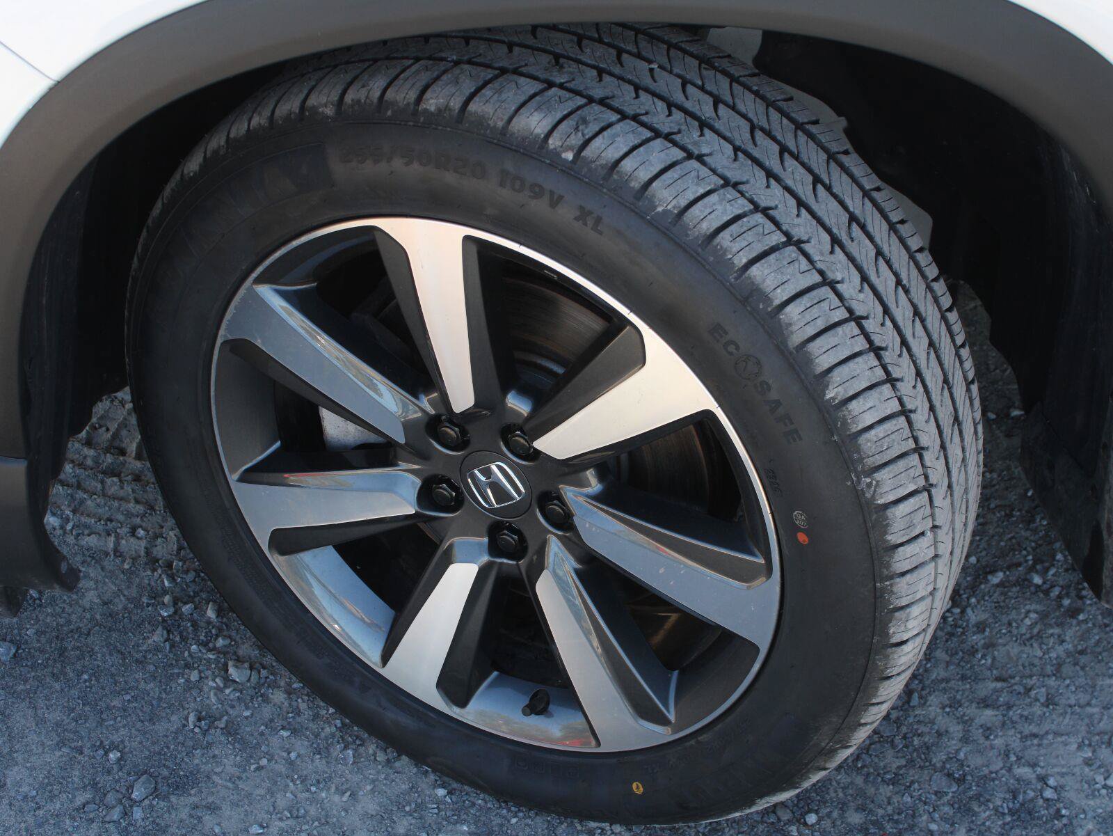 Certified 2024 Honda Pilot Touring image 20