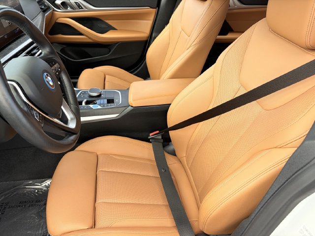 Certified 2023 BMW i4 eDrive40 w/ Premium Package RWD image 21