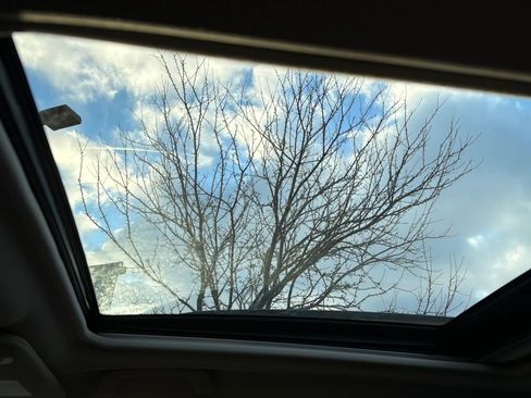 Certified 2023 Subaru Forester Limited image 55