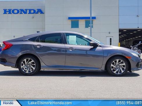 Certified 2018 Honda Civic EX image 6