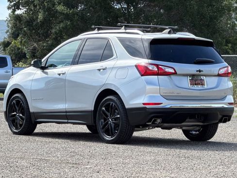 Used 2020 Chevrolet Equinox LT w/ Sport Edition image 6