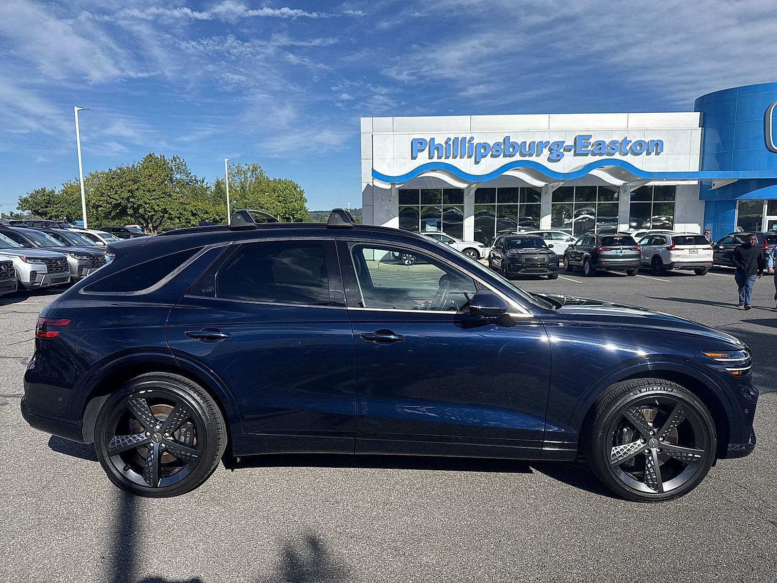 Used 2023 Genesis GV70 2.5T w/ Sport Prestige Package AWD/4WD image 4