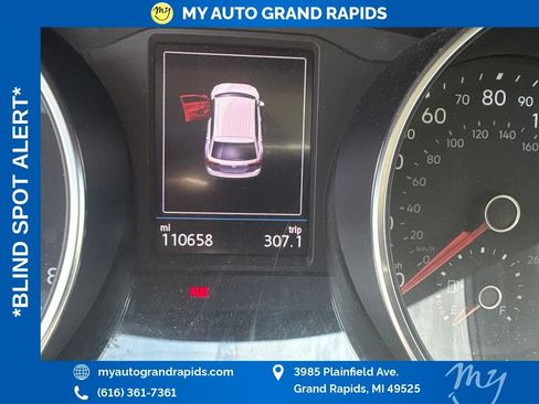 Used 2019 Volkswagen Tiguan SE w/ Panoramic Sunroof Package AWD/4WD image 7