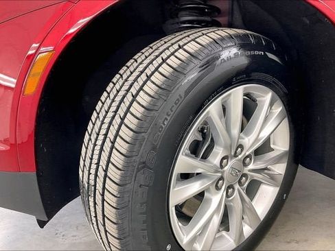 Certified 2022 Cadillac XT5 Luxury AWD/4WD image 33