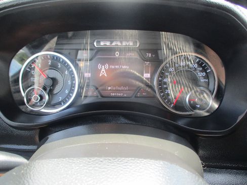 Used 2022 RAM 2500 Laramie w/ Night Edition AWD/4WD image 14