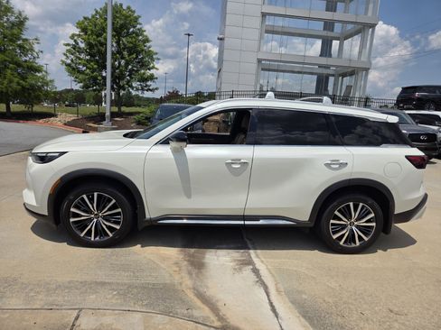 Used 2022 INFINITI QX60 Sensory w/ Vision Package FWD image 9