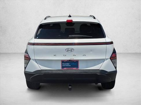 Certified 2025 Hyundai Kona SEL FWD image 7