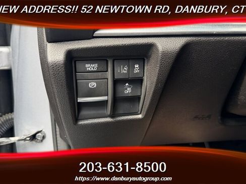Used 2017 Acura MDX SH-AWD image 26
