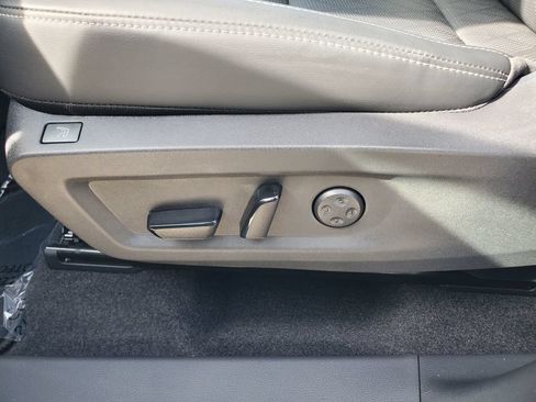 Used 2025 Nissan Murano Platinum w/ Cargo Package AWD/4WD image 17