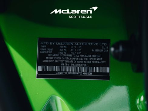 Used 2025 McLaren Artura image 39