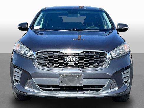 Used 2019 Kia Sorento FWD image 3