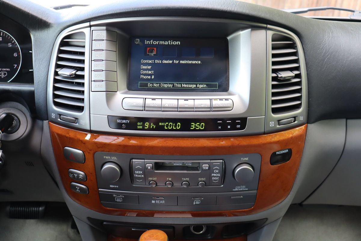 Used 2006 Lexus LX 470 4WD image 38