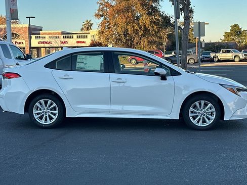 New 2026 Toyota Corolla LE image 9