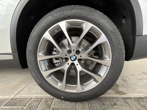 New 2026 BMW X5 sDrive40i image 7