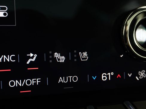 Used 2026 GMC Yukon AT4 Ultimate w/ LPO, Illumination Package AWD/4WD image 27