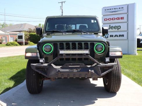 Used 2022 Jeep Gladiator Sport AWD/4WD image 5