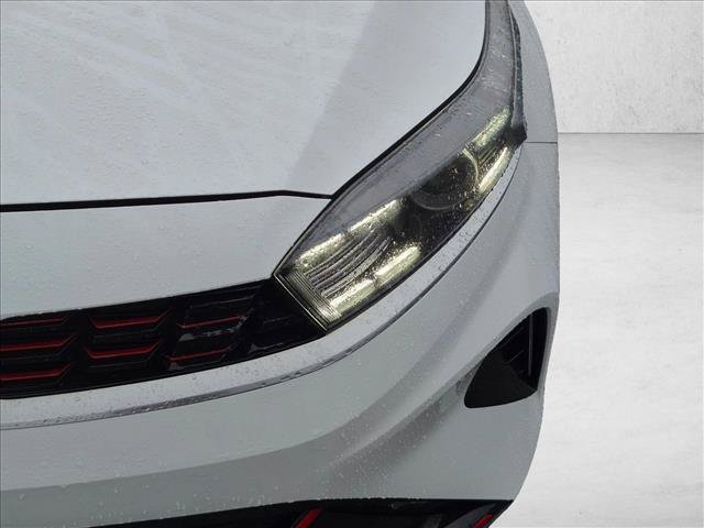 Used 2023 Kia Forte GT-Line w/ GT-Line Premium Package FWD image 9