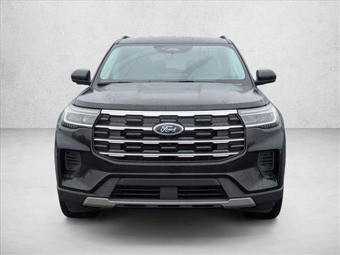 New 2026 Ford Explorer Active image 5