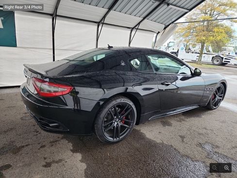 Used 2015 Maserati GranTurismo Sport RWD image 4