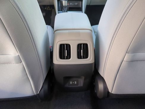 Certified 2025 Hyundai Tucson SEL AWD/4WD image 24