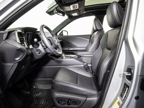 Used 2024 Lexus TX 350 AWD w/ Cold Weather Package image 9